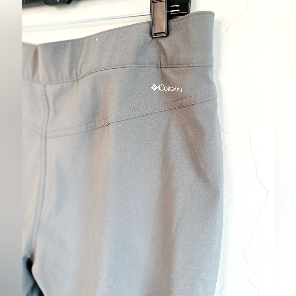 Columbia Omni Pants Outdoor Lightweight Cropped Performance Wear Gray SZ 14 - Picture 6 of 16